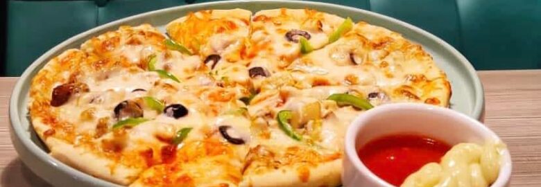 PIZZA Garage Lalbagh