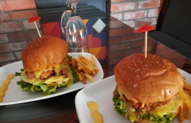 Flavours Cafe & Restaurant – Rajshahi