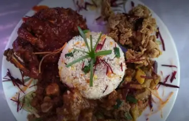 ইষ্টিকুটুম চটপটি ফুচকা হাউজ, estikitum – Rajshahi
