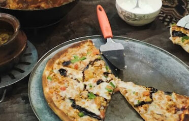 Green Hut Pizza Restaurant