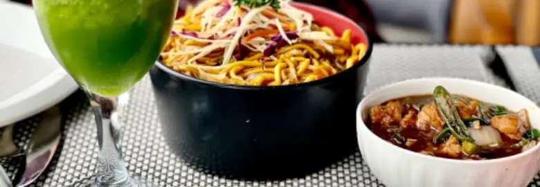 Lunar Restaurant – F7